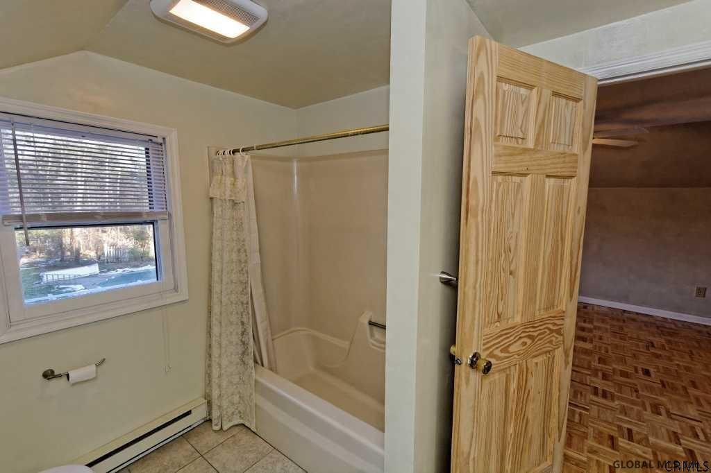 183 East Gregg Road Rotterdam, NY 12306 - Photo 20 of 25 Photo 20