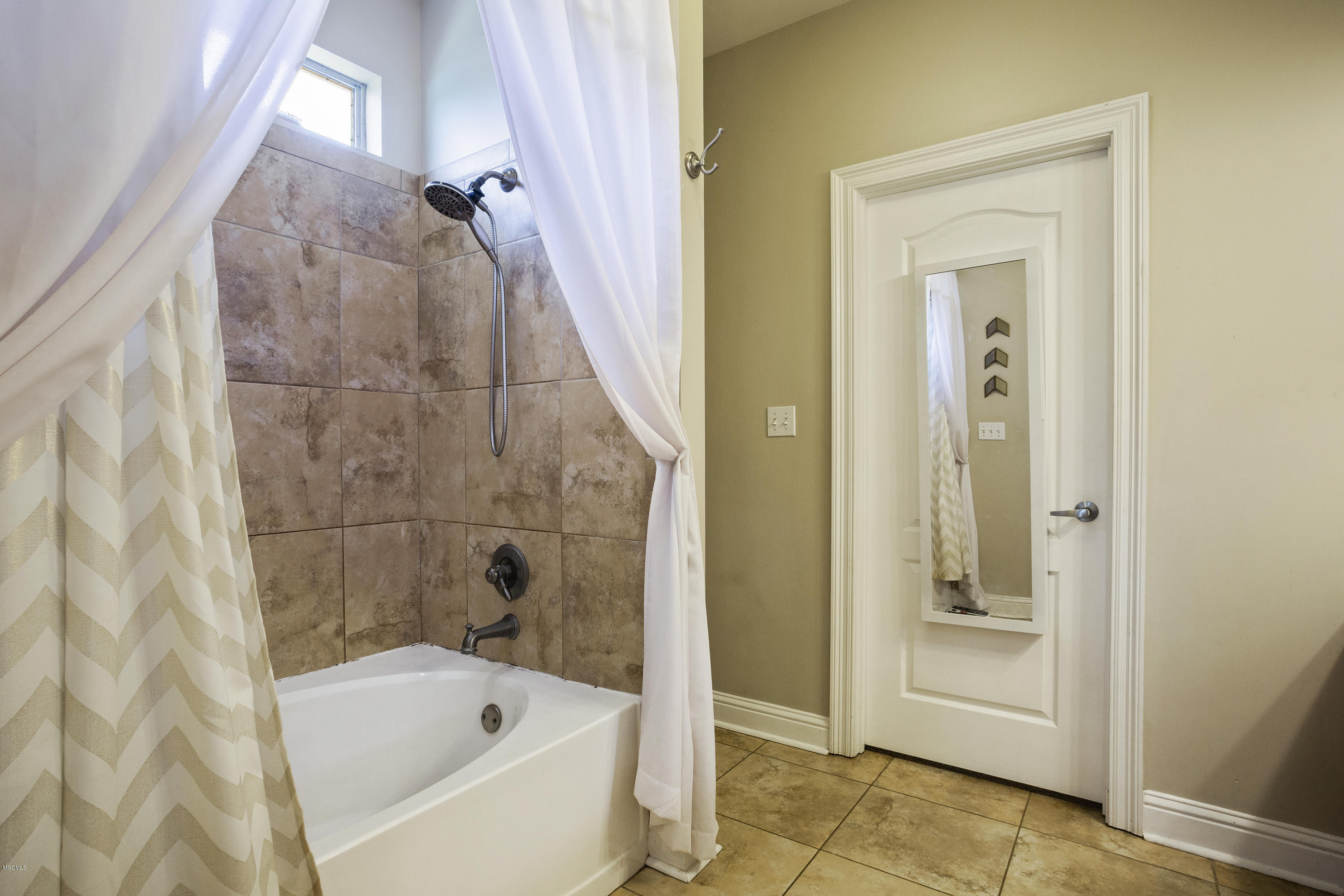 6728 Tunica Road Biloxi, MS 39532 - Photo 16 of 30 _016