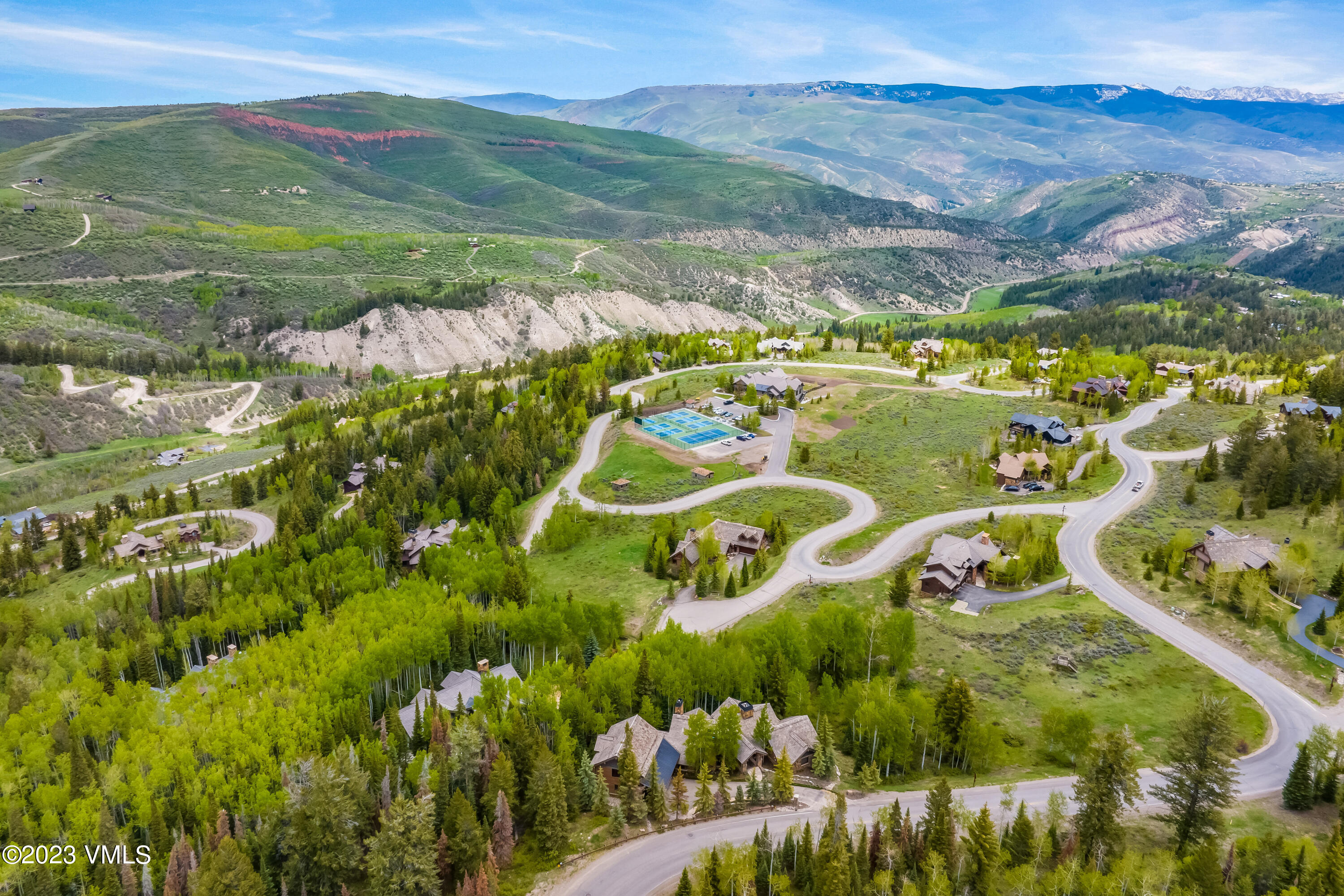 181 Summit Trail Edwards, CO 81632 - Photo 33 of 40 a view of a lake with a mountain