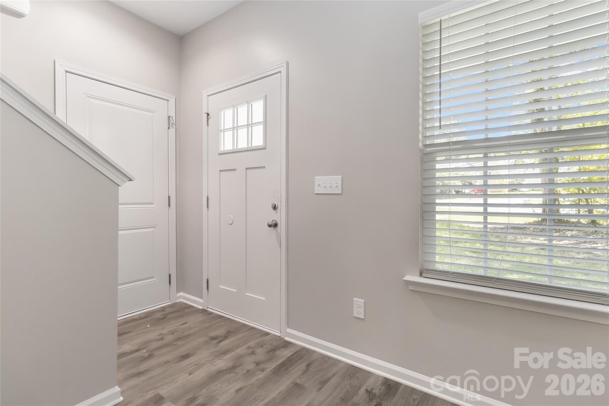 7623 Reames Road Charlotte, NC 28216 - Photo 3 of 19 Gallery Image 3
