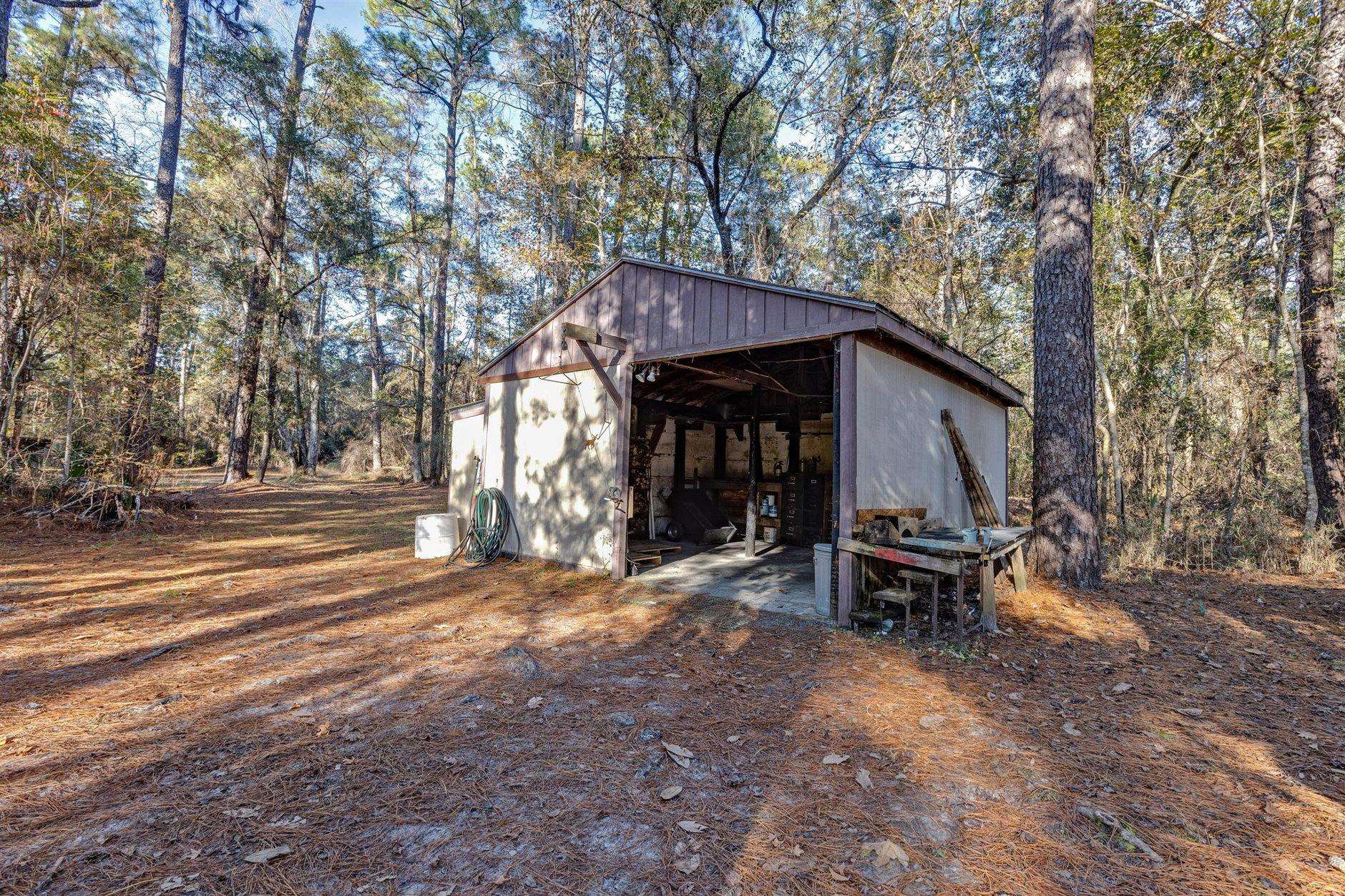 22 Berry Road Sopchoppy, FL 32358 - Photo 13 of 68