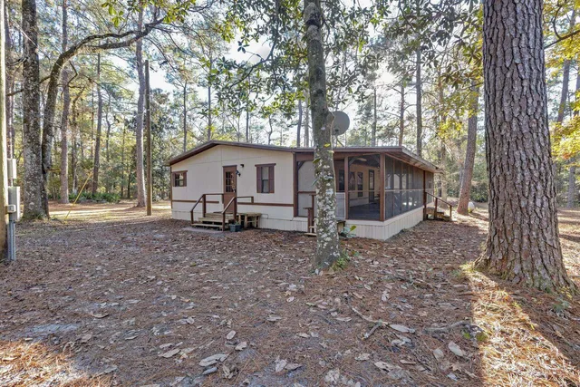 $269,000 | 22 Berry Road, Sopchoppy, FL 32358