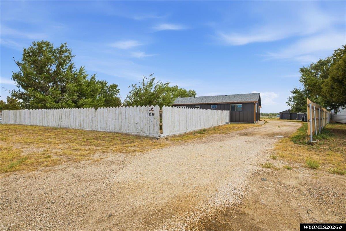 1235 Chamberlain Road Casper, WY 82604 - Photo 30 of 37 Gallery Image 30
