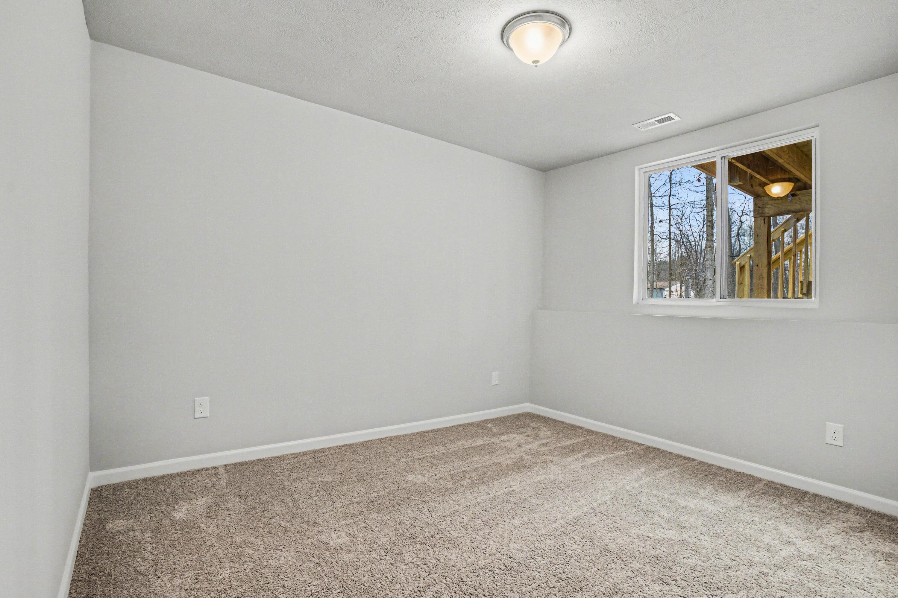 71375 Embassy Road Edwardsburg, MI 49112 - Photo 17 of 27 SGN015-i2190-BR3