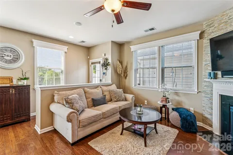 $449,900 | 8211 Viewpoint Lane, Cornelius, NC 28031