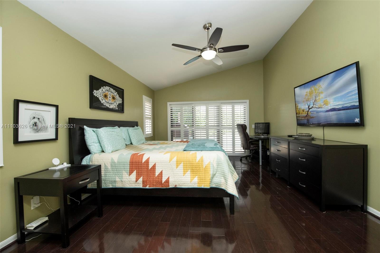 3203 Ridge Trace Davie, FL 33328 - Photo 20 of 44 Gallery Image 20