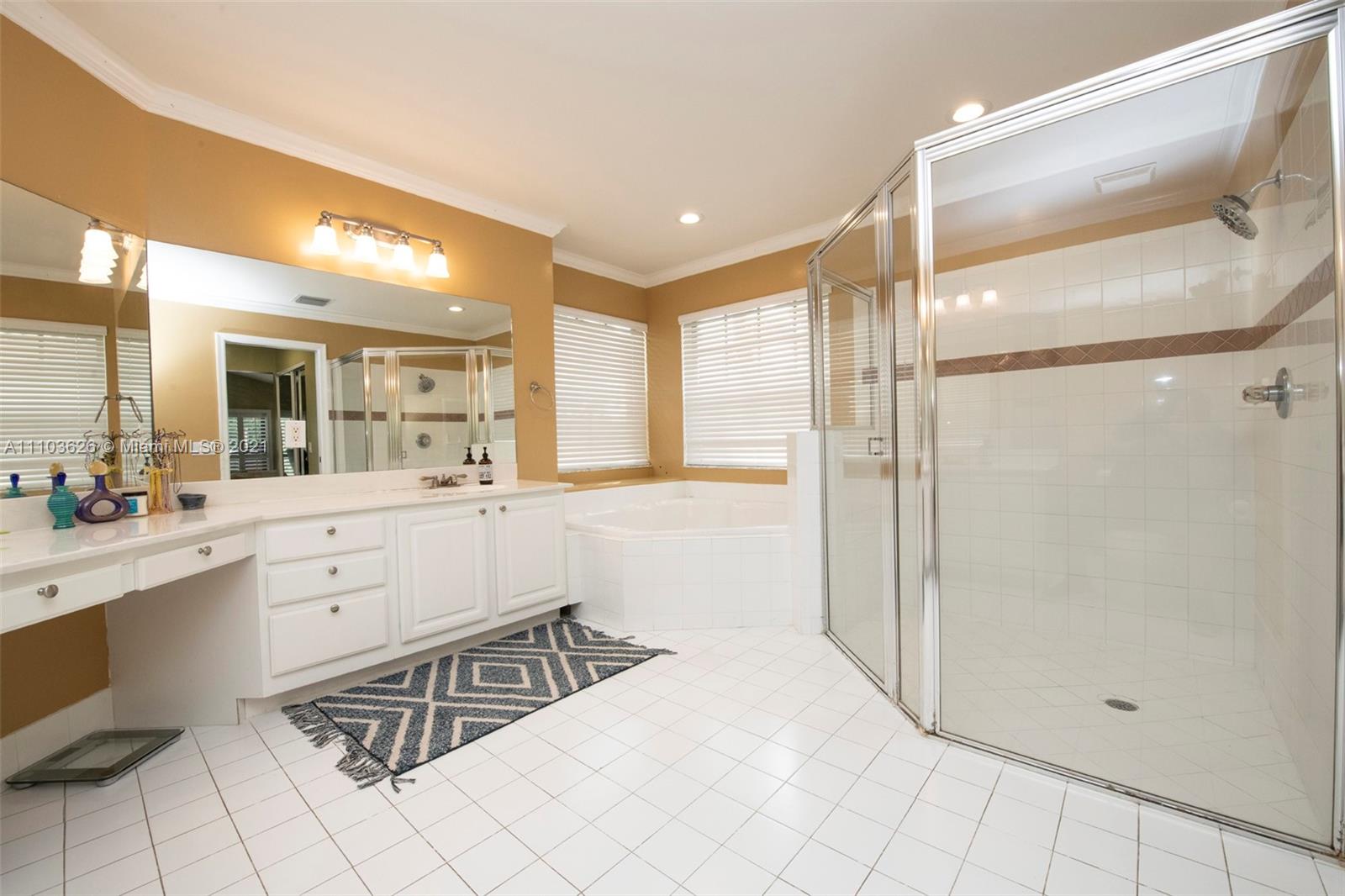 3203 Ridge Trace Davie, FL 33328 - Photo 23 of 44 Gallery Image 23
