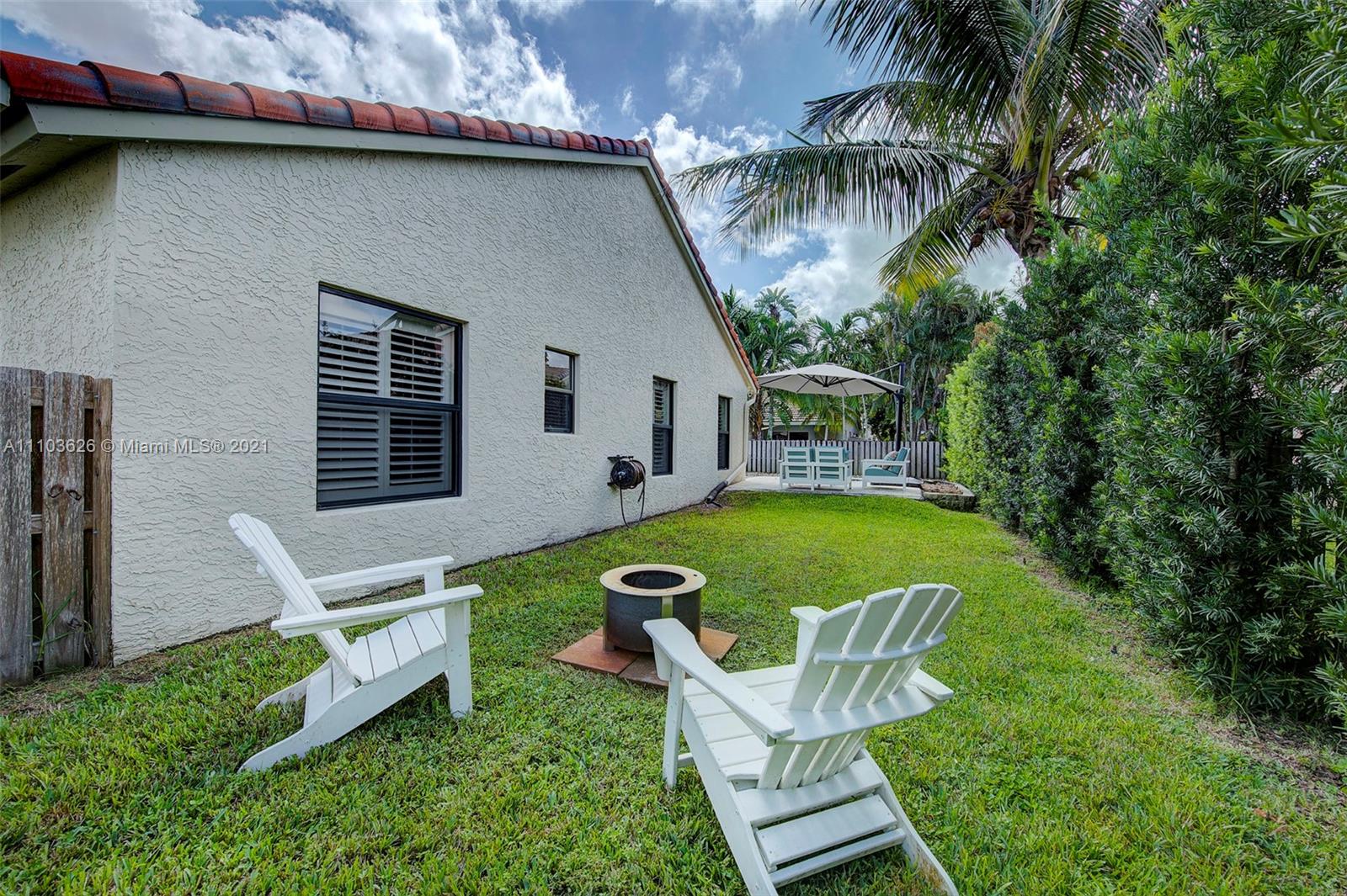3203 Ridge Trace Davie, FL 33328 - Photo 35 of 44 Gallery Image 35