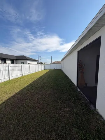 $1,800 | 304 El Dorado Boulevard South, Cape Coral, FL 33991