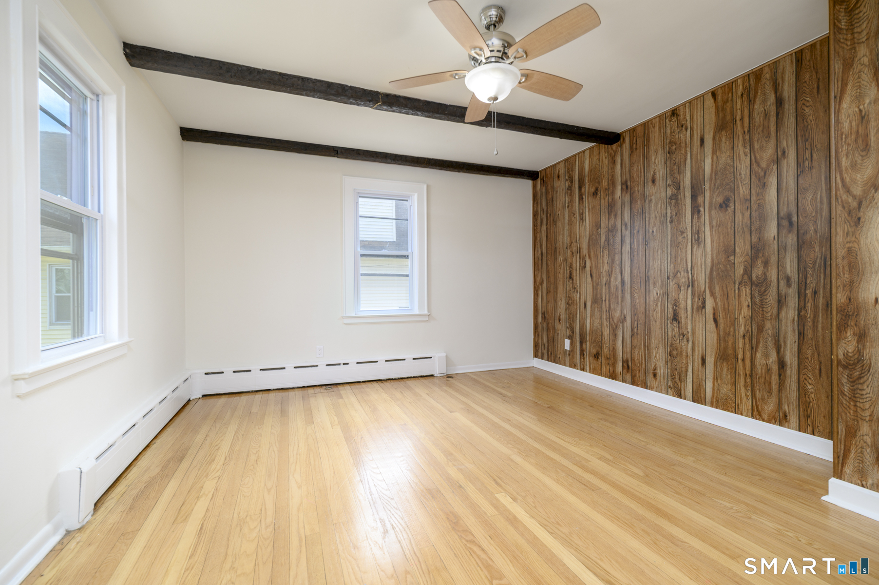 206 Ridgefield Avenue Bridgeport, CT 06610 - Photo 15 of 35