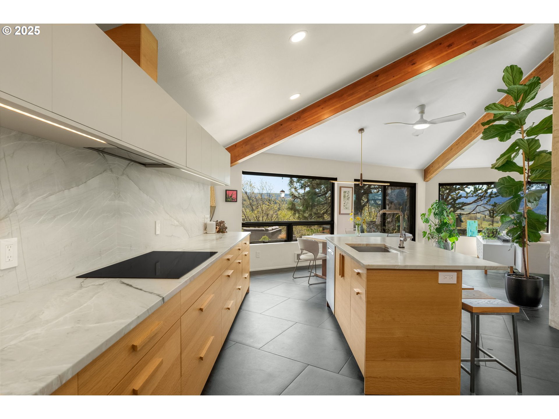 1025 Morgensen Road Mosier, OR 97040 - Photo 16 of 48 Gallery Image 16