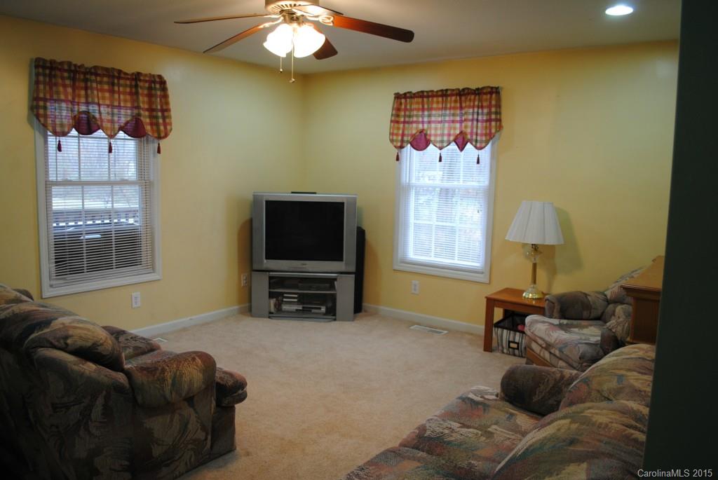 160 Fair Share Road Salisbury, NC 28147 - Photo 5 of 17