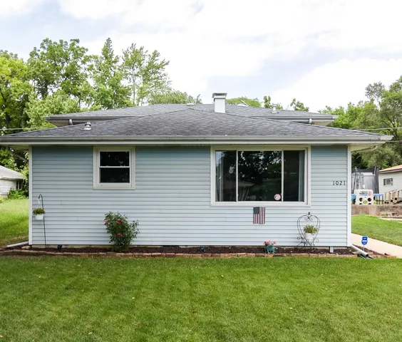 $295,000 | 1021 Otis Avenue, Rockdale, IL 60436