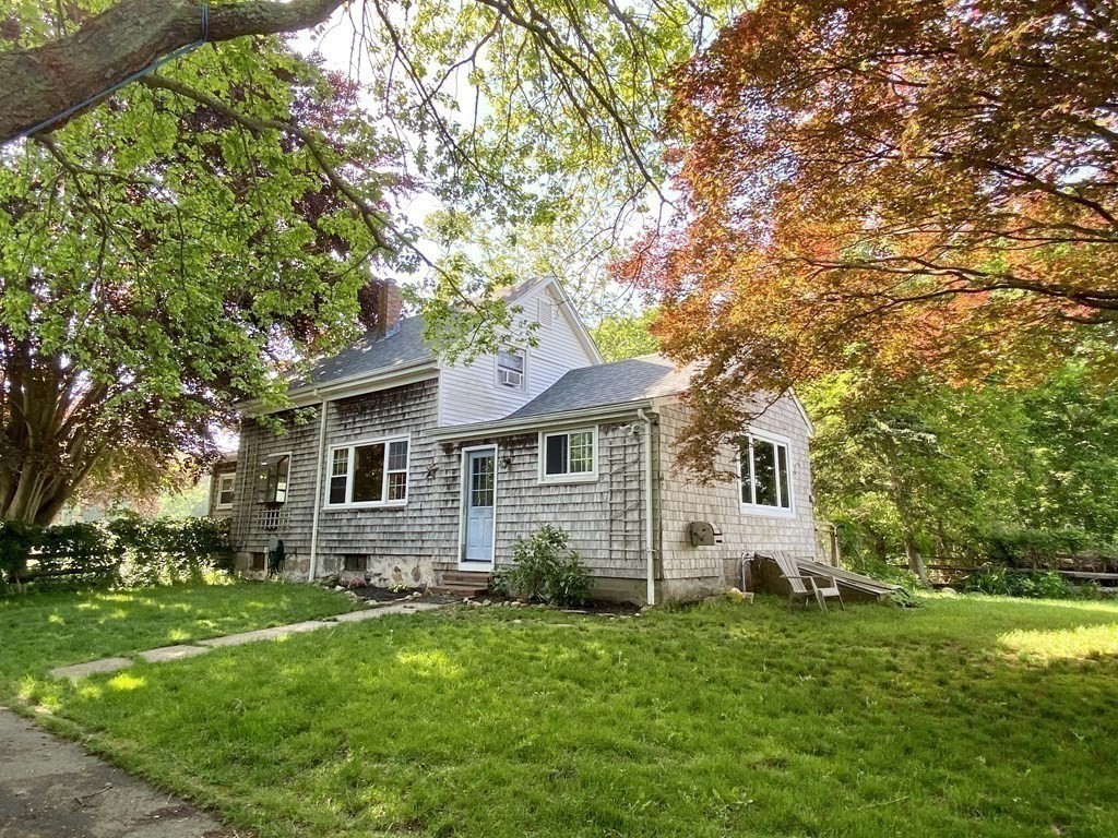 535 Sconticut Neck Road Fairhaven, MA 02719 - Photo 16 of 42 Gallery Image 16