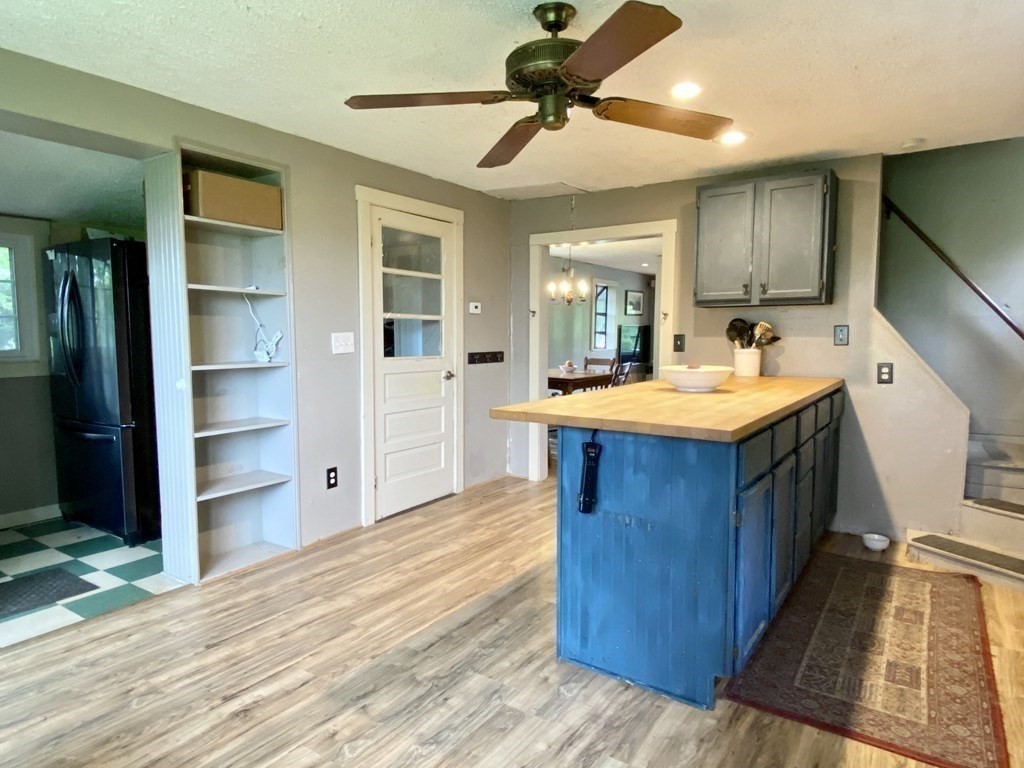 535 Sconticut Neck Road Fairhaven, MA 02719 - Photo 33 of 42 Gallery Image 33