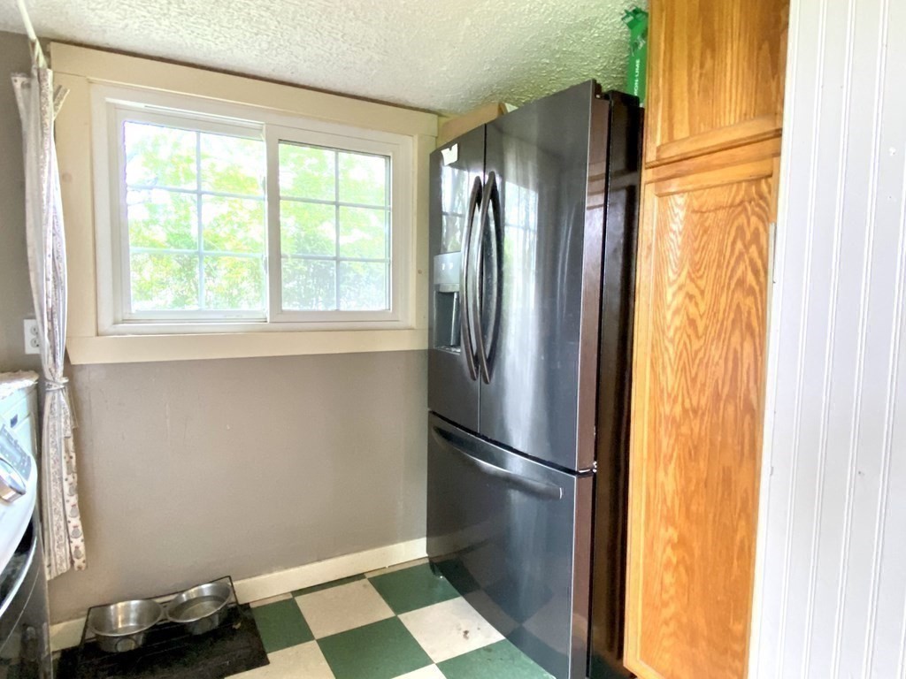 535 Sconticut Neck Road Fairhaven, MA 02719 - Photo 34 of 42 Gallery Image 34