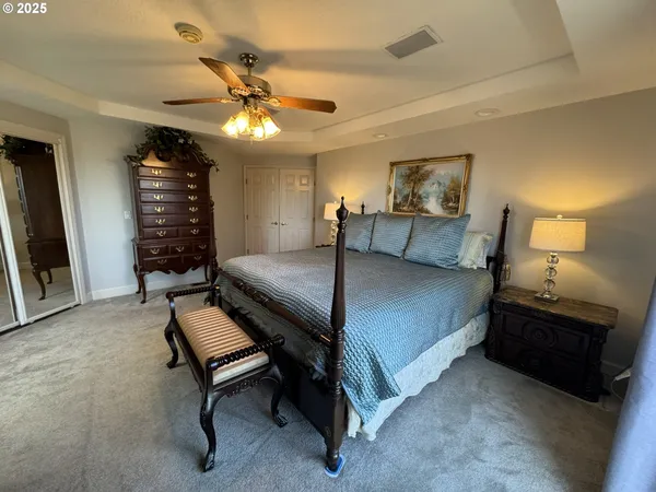 $779,000 | 11782 Southeast Mountain Sun Drive, Clackamas, OR 97015