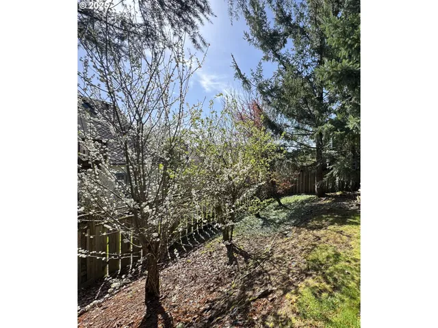 $779,000 | 11782 Southeast Mountain Sun Drive, Clackamas, OR 97015