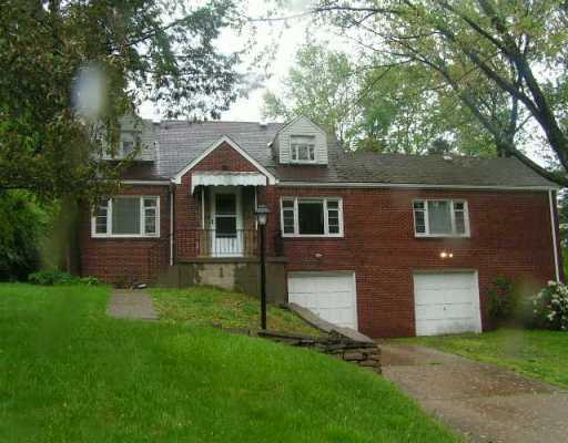140 Richard Road Wexford, PA 15090 - Photo 1 of 8 Exterior Front.