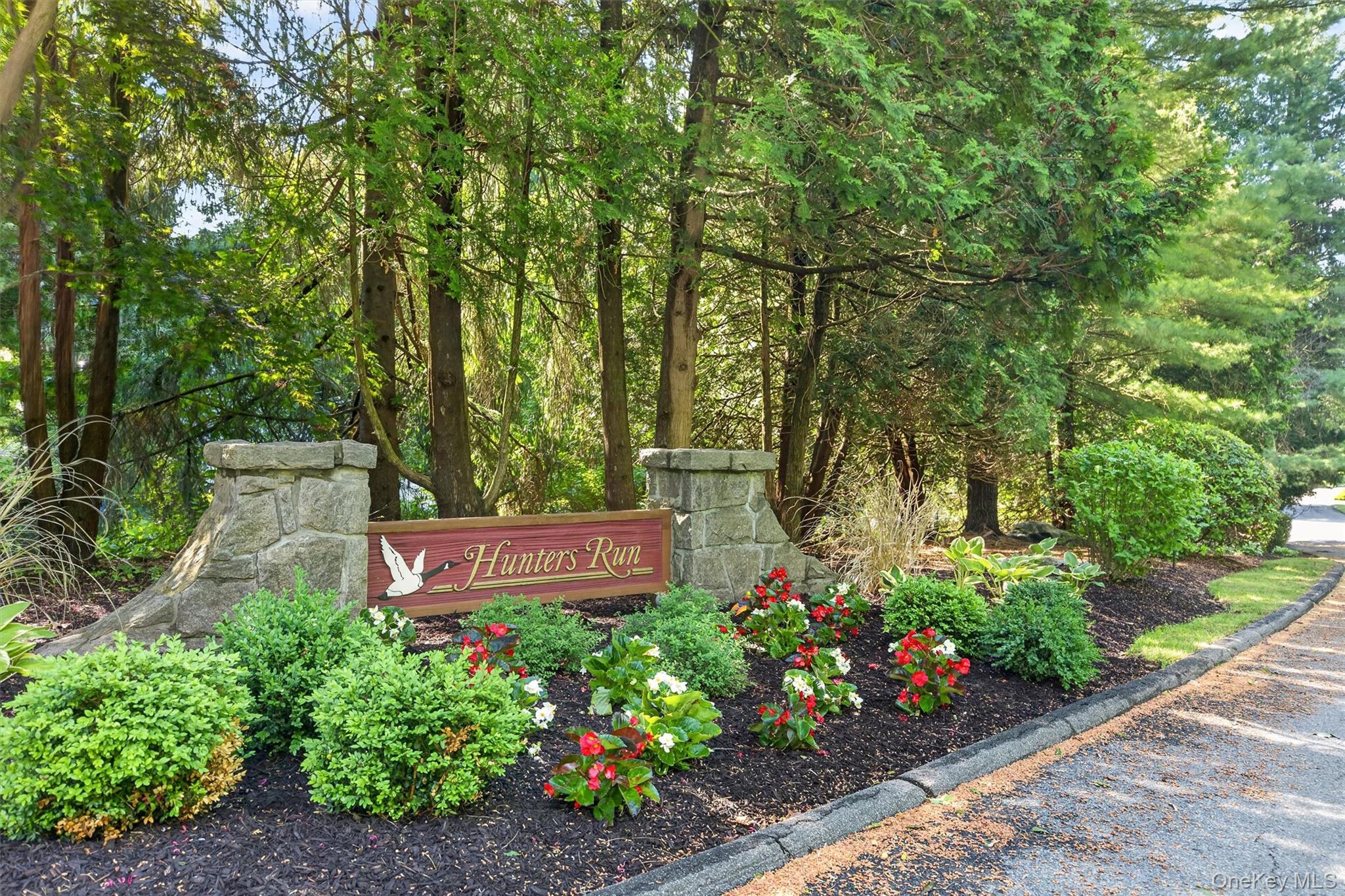 40 Nottingham Way Mahopac, NY 10541 - Photo 38 of 43 Welcome to Hunters Run