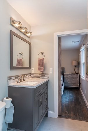 63 Old Stage Road Chelmsford, MA 01824 - Photo 14 of 30 Gallery Image 14