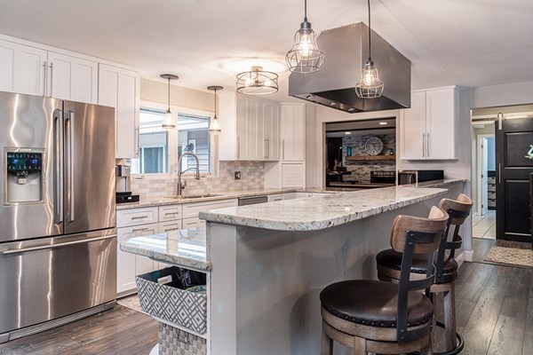 63 Old Stage Road Chelmsford, MA 01824 - Photo 3 of 30 Gallery Image 3