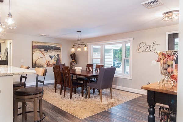 63 Old Stage Road Chelmsford, MA 01824 - Photo 7 of 30 Gallery Image 7