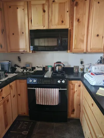 $550,000 | 97420 Mina Road, Covelo, CA 95428