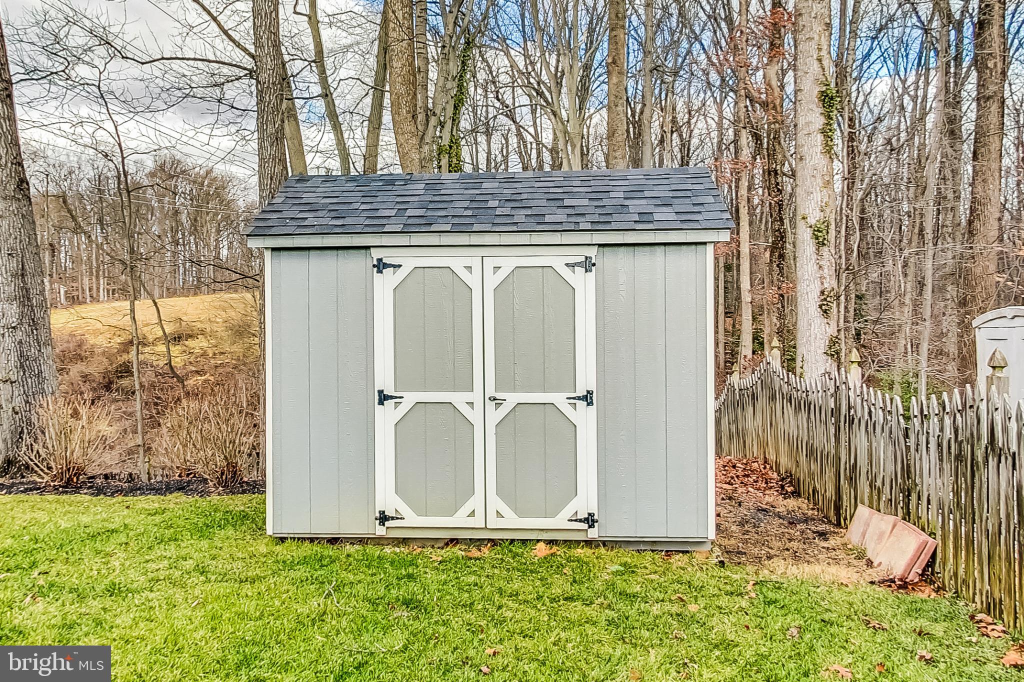 2214 Dairy Farm Road Odenton, MD 21113 - Photo 32 of 36 Storage Shed