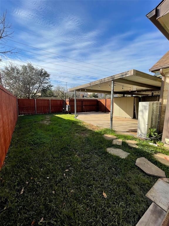 2917 Roxboro Road Euless, TX 76039 - Photo 20 of 20 a view of a backyard with pathway