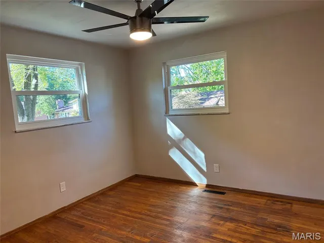 $199,900 | 10 Chamberlain Court, Belleville, IL 62223