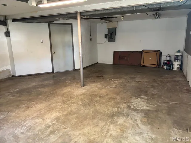 $199,900 | 10 Chamberlain Court, Belleville, IL 62223