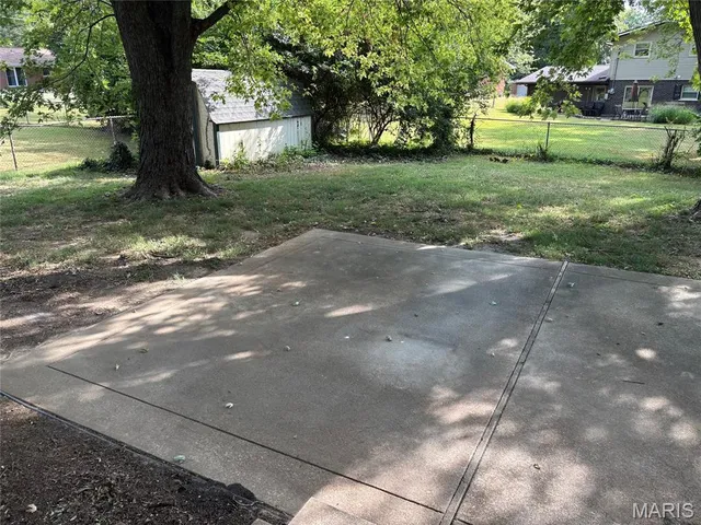 $199,900 | 10 Chamberlain Court, Belleville, IL 62223