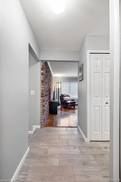 791 West Maple Road Clawson, MI 48017 - Photo 6 of 30
