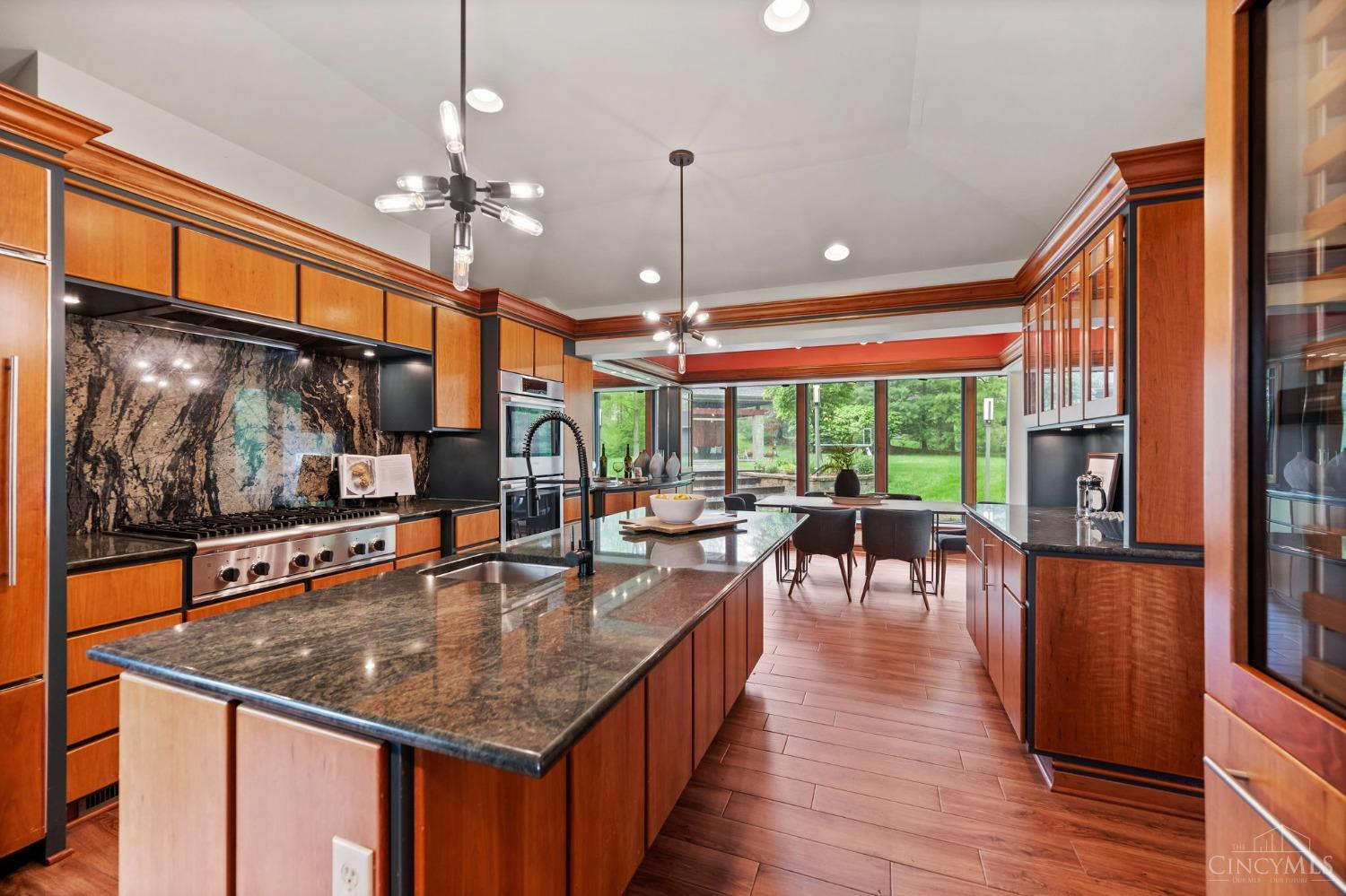6196 Werk Road Cincinnati, OH 45248 - Photo 19 of 49