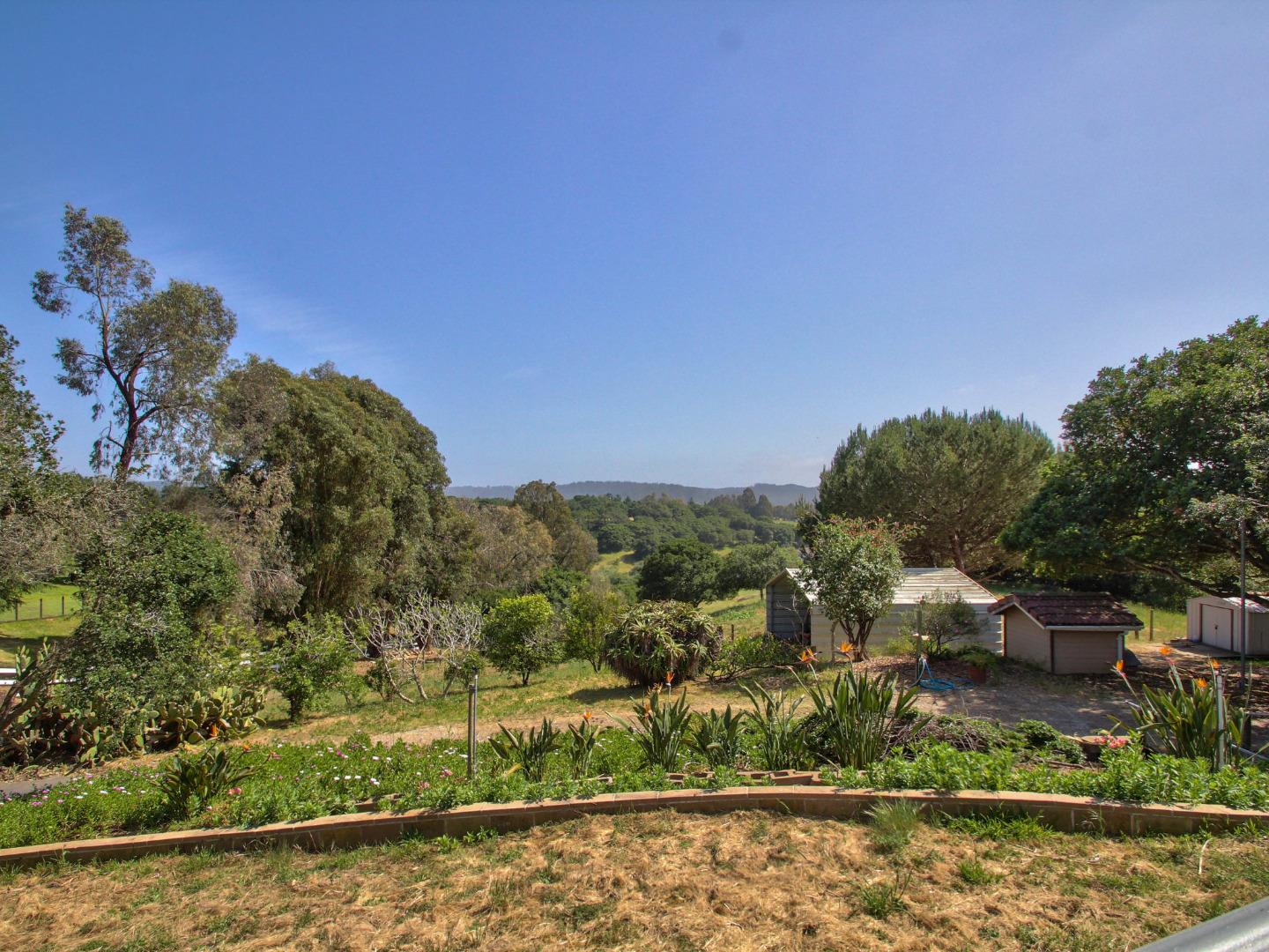 16350 Bonney Road Watsonville, CA 95076 - Photo 39 of 41 Gallery Image 39