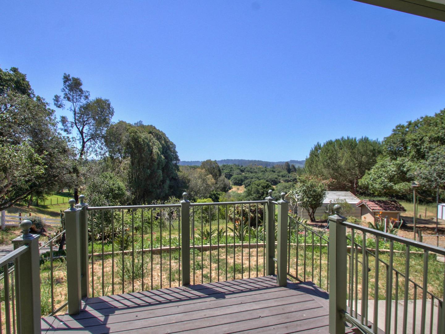 16350 Bonney Road Watsonville, CA 95076 - Photo 5 of 41 Gallery Image 5