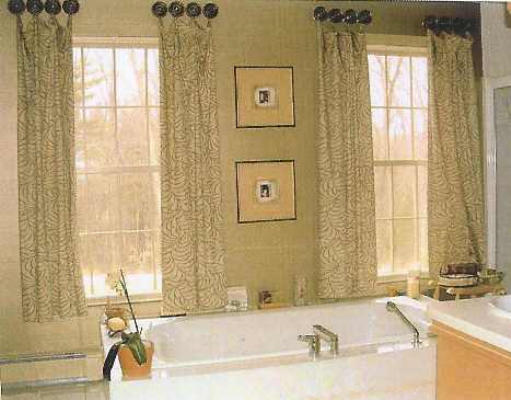 72 Hutchinson Road Sutton, MA 01590 - Photo 12 of 20 a bathroom with a bathtub and a sink