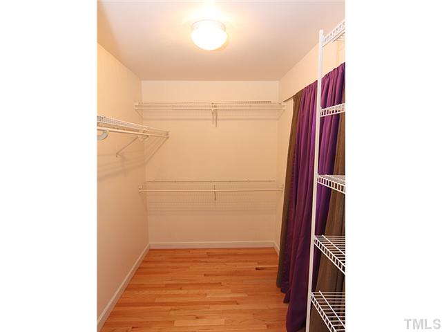 4528 Treerose Way Raleigh, NC 27606 - Photo 14 of 22 Gallery Image 14