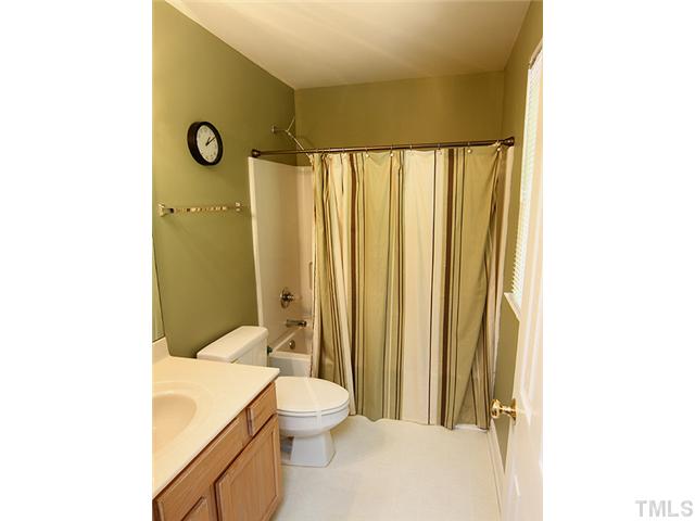 4528 Treerose Way Raleigh, NC 27606 - Photo 18 of 22 Gallery Image 18