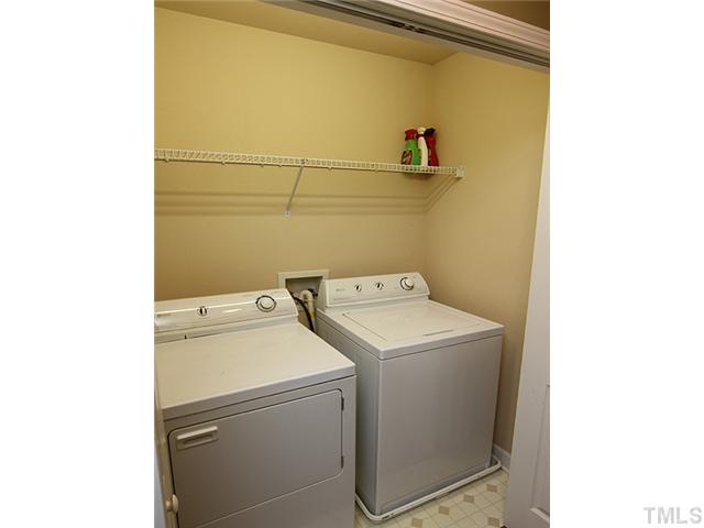 4528 Treerose Way Raleigh, NC 27606 - Photo 19 of 22 Gallery Image 19