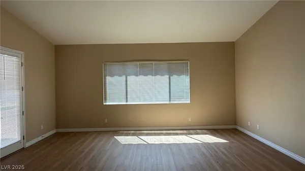 $3,700 | 9625 Irvine Bay Court, Las Vegas, NV 89147