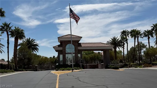 $3,700 | 9625 Irvine Bay Court, Las Vegas, NV 89147