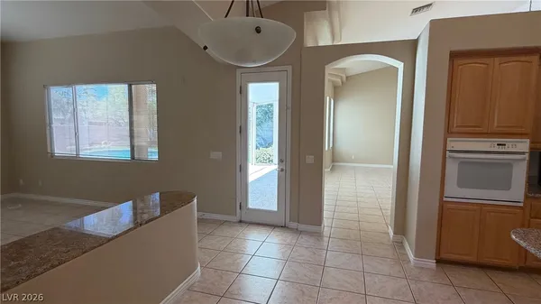 $3,700 | 9625 Irvine Bay Court, Las Vegas, NV 89147