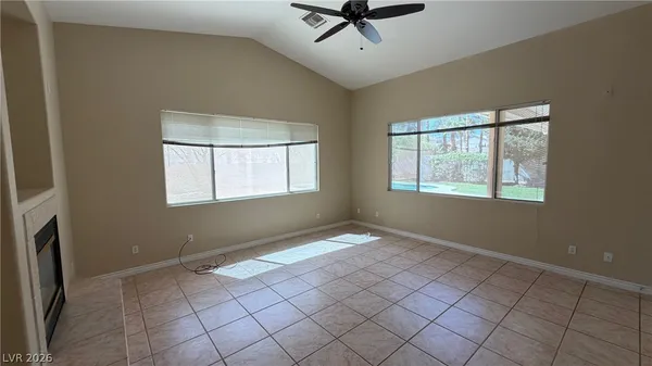 $3,700 | 9625 Irvine Bay Court, Las Vegas, NV 89147