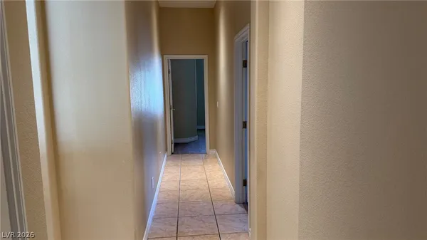 $3,700 | 9625 Irvine Bay Court, Las Vegas, NV 89147