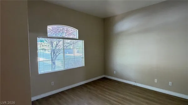 $3,700 | 9625 Irvine Bay Court, Las Vegas, NV 89147