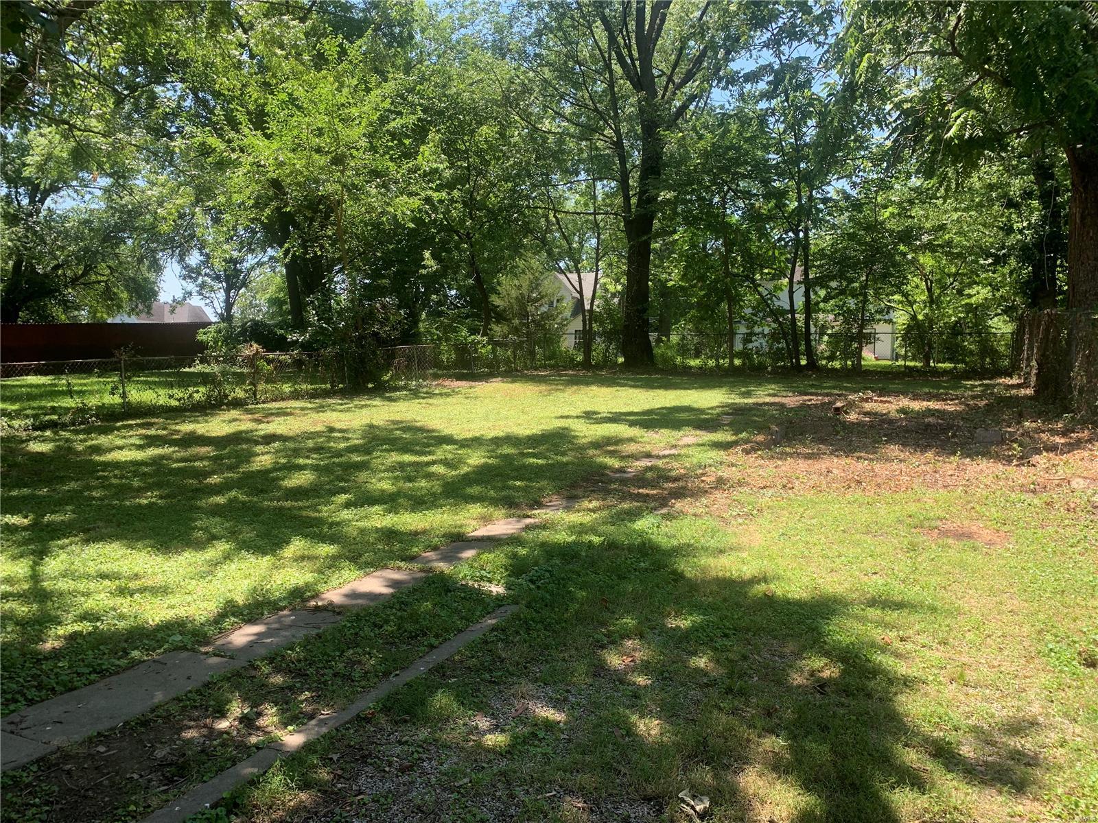 2921 Ridgeway Avenue St. Louis, MO 63114 - Photo 8 of 8 Gallery Image 8
