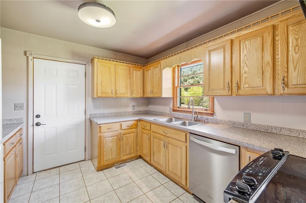2710 Mud Creek Road Alto, GA 30510 - Photo 8 of 27