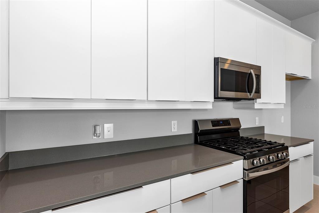 7770 Sandy Ridge Drive, Unit 129 Reunion, FL 34747 - Photo 9 of 54 Gallery Image 9